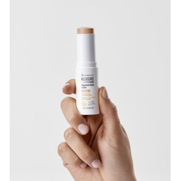 Protector Solar Stick con color BEIGE y anti Manchas SPF50+ |Farmacia Lisboa