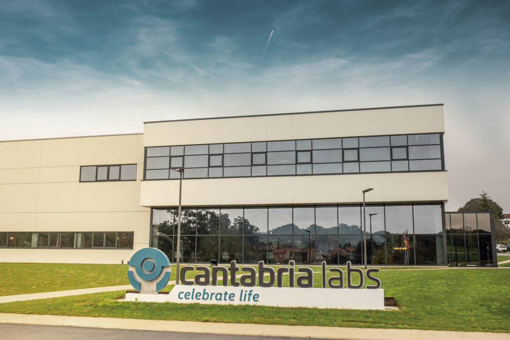 Cantabria Labs, es un laboratorio español que cuenta con tecnologías patentadas en sus productos.